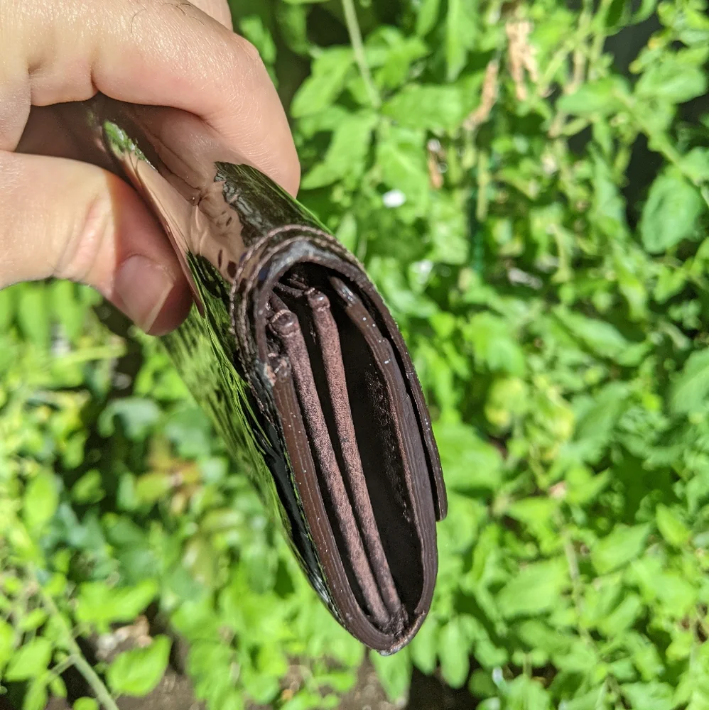 Louis Vuitton Monogram Vernis VALLET - Picture 7 of 13